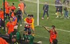 青島海牛內訌，9輪不勝，球員球迷沖突，李霄鵬致歉