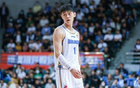 曾凡博受傷送醫，翟曉川祈愿平安。