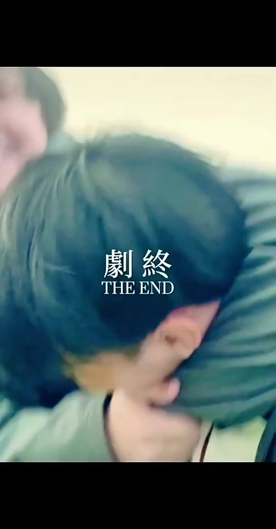 你小子真敢當(dāng)年球迷與李鐵合影時故意吹劉海