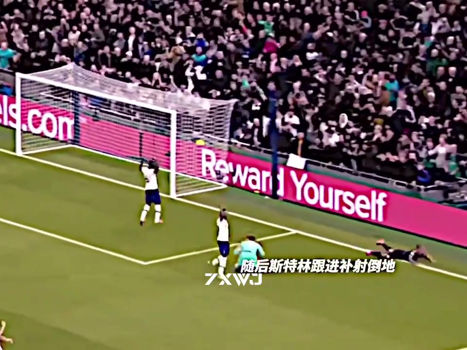 穆里尼奧名場面我就說這球沒有犯規(guī)嘛...裁判那肯定是假摔