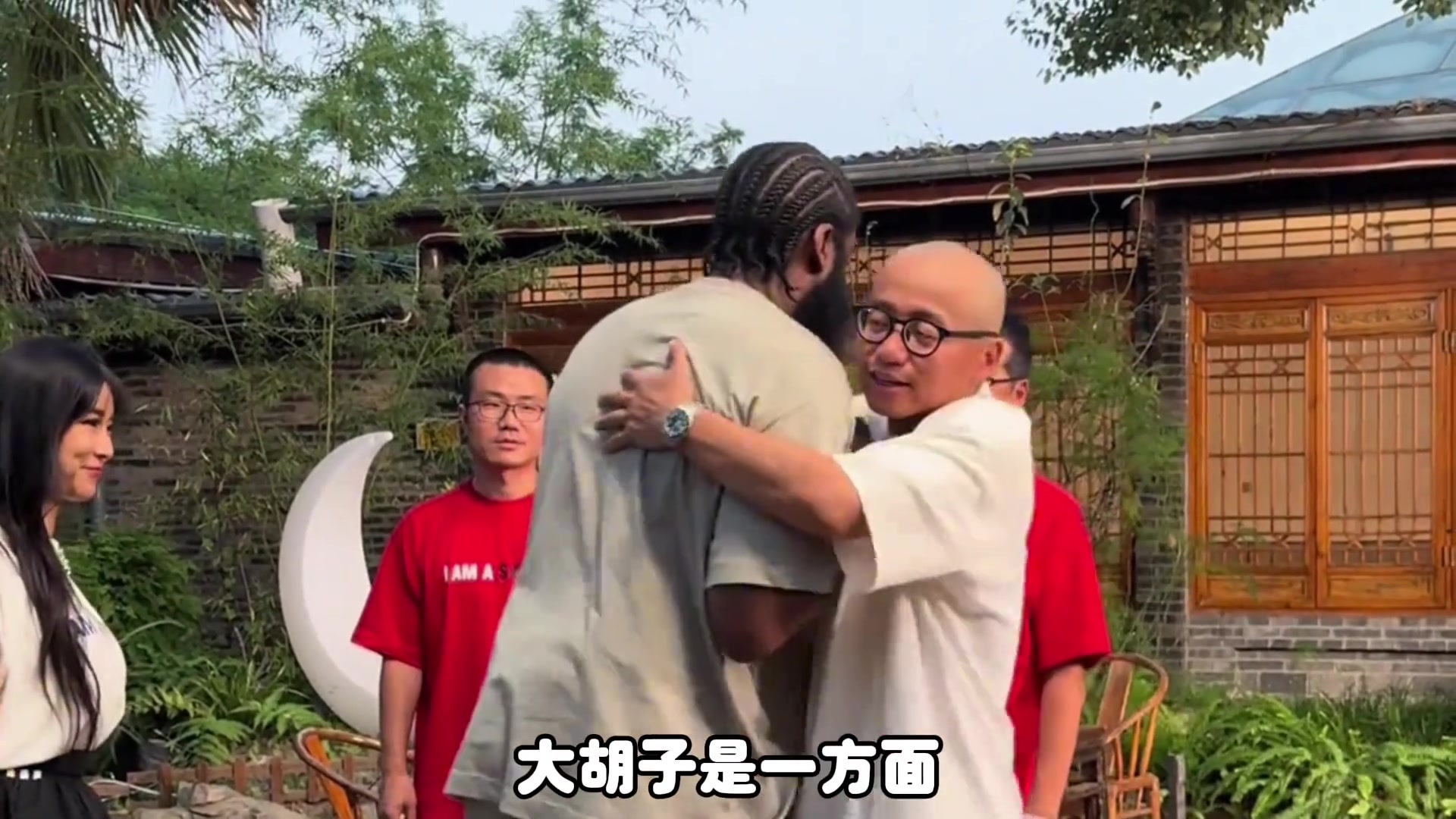 楊毅哈登真的很厲害也有能力 但就是感覺他少了點什么就很奇怪