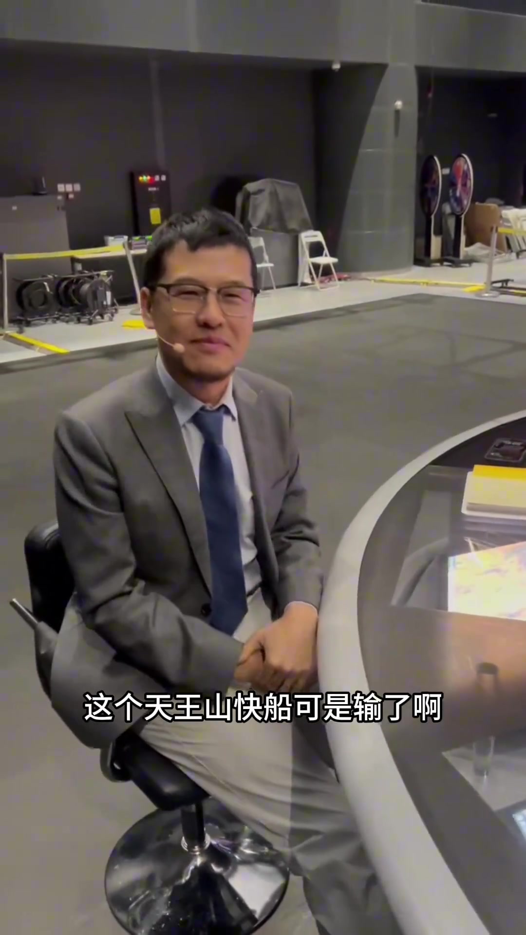 楊毅快船還有機(jī)會 萊昂納德今天身體就不正常