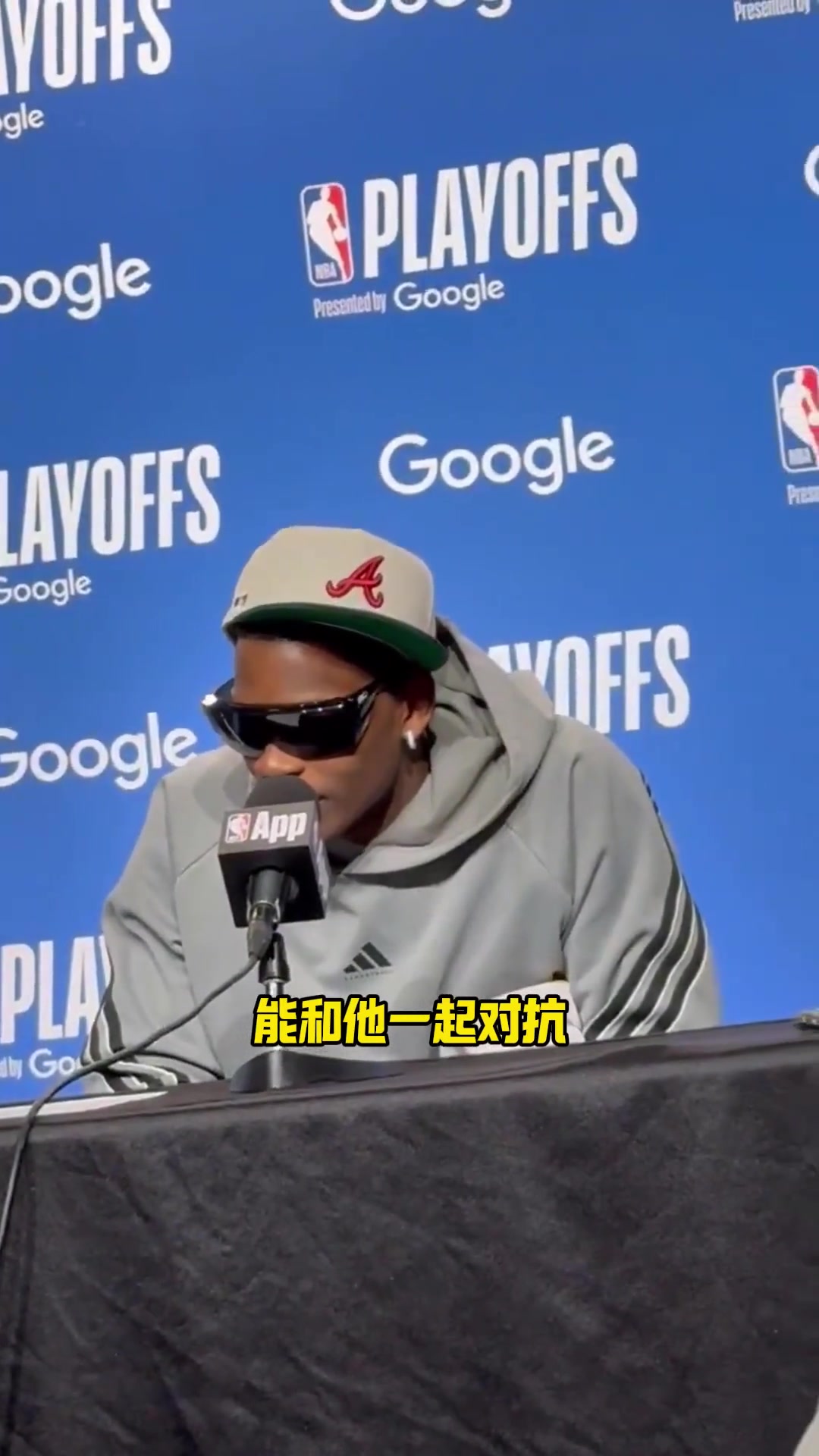 華子和庫里學了很多他是最偉大的射手