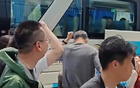 北京啟程杭州，許利民微笑致意，球員冷靜，G5危機。