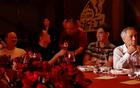 蘇群揭秘：樓忠福怒喊“你喝了”并敬酒。