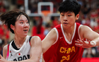 中國(guó)女籃24歲籃板猛將，兩戰(zhàn)奪20板！張子宇2米26搶眼。