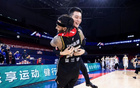 廣東簽王衛(wèi)，杜鋒新職。遼籃引CBA魔獸，楊鳴表態(tài)。