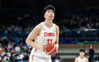 余嘉豪得13分8板，罰球稍失準(zhǔn)，9投5中，罰球6中3。